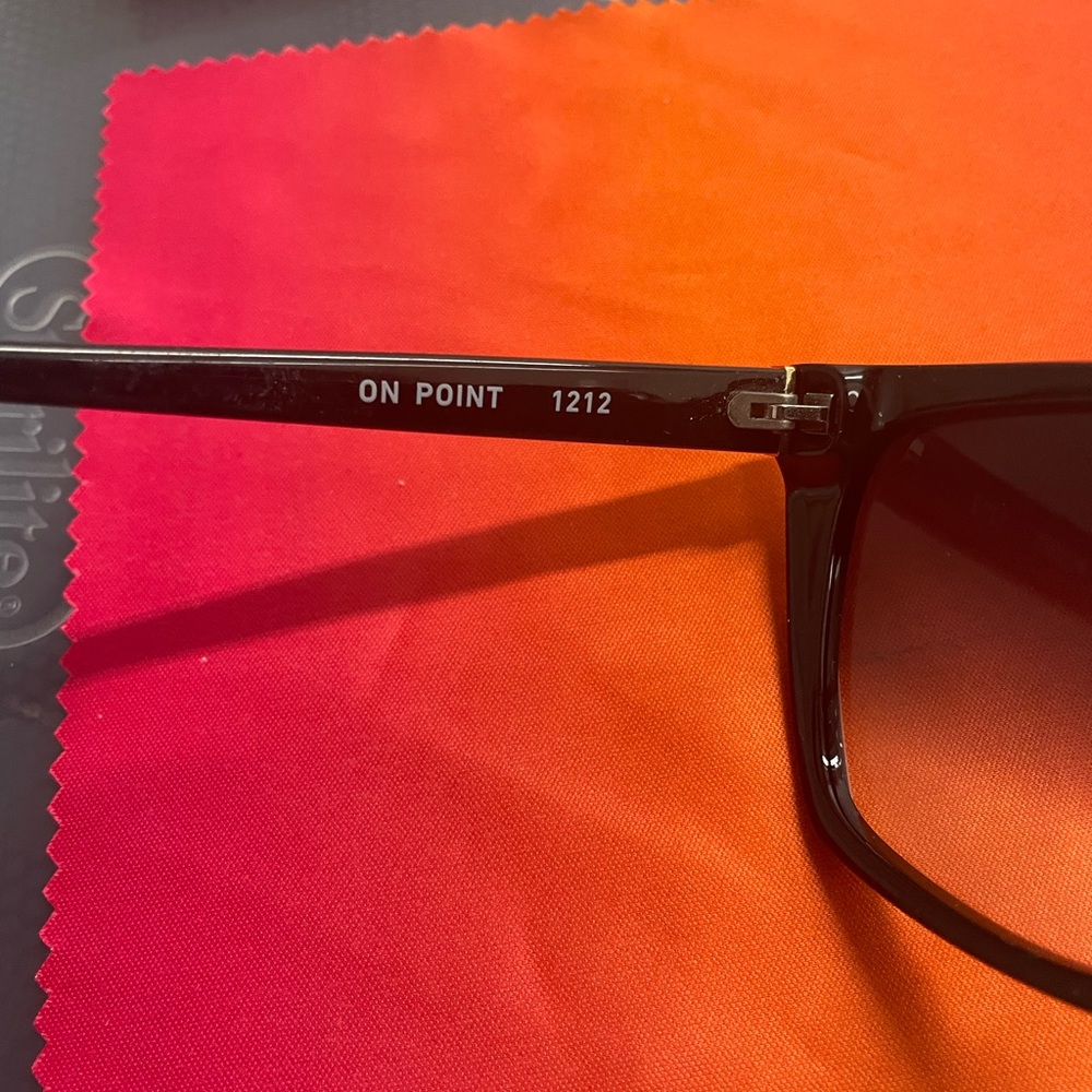 Quay On Point Sunglasses